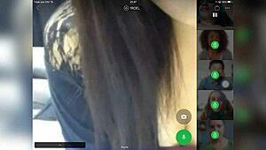 Wah, Cewek Indo Ini Pamer Toge Gede Banget!