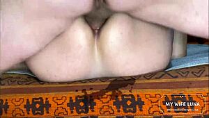 Wow! Tvoje žena miluje péro a nechává si rozbít zadek, je perfektní!