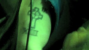 เอ่อ พี่ชายเลี้ยงบังคับให้ช่วยเรื่องส่วนตัวนะ