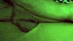 हॉट 69 पोज स्टीमी स्टूडेंट्स डॉर्म में वाइल्ड लिकिंग के साथ