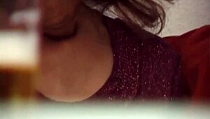 Chudá japonská milfka, nemôžem prestať stonať, keď ju tvrdo búšia