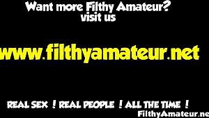 Niki és Daniela spriccelnek orgazmusban anál orgia közben!