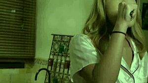 เฮ้ Mina Luxx พ่อเลี้ยงของเพื่อนสนิทนายไม่ใช่ DILF ตัวพ่อที่ควรลองเหรอ?