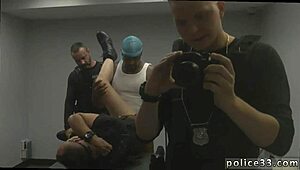 Qu'est-ce qu'elles ont ces femmes mariées avec lunettes qui montrent leurs gros seins aux interviews porno vol 2 partie 4