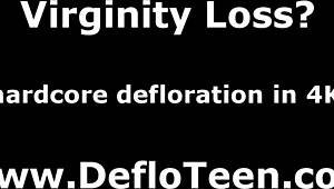 Hej Lisa Tutoha, pripravljena zgubiti nedolžnost z velikimi joški?