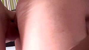 Agedlove blond milf Amy, vil du kneppe Sam Bourne?