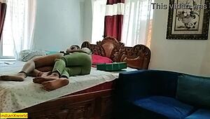 Indiase geile vriendin in echte ongeknipte seks - hoe wild wordt ze?