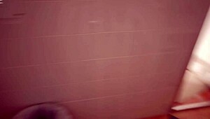 Dubbele overspel weer: Russische buren in homemade zaadvolle actie.