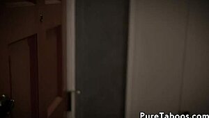 حسناء ساخنة بمؤخرة مثالية تقدم نيك بزاز مكثف