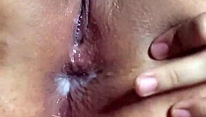 Latina anaal creampie na pijp op webcam