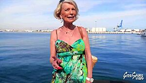 Ева Делаж, 70-годишња француска плавуша МИЛФ, блиста у порнићу