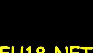 Tarkkaile tätä viehättävää 18-vuotiasta kaunotarta viehättävässä esityksessä