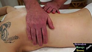 Дребна аматьорка, взимаш ли сега този стар кур?