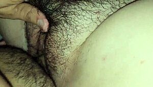 XXX Creampie Rumahan di Dalam Hermanastra Seksi Sekarang!