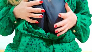 हॉट लड़की ने बाहर सेक्सी ड्रेस उतारी, जोर-जोर से मोन्स के साथ - depravedminx