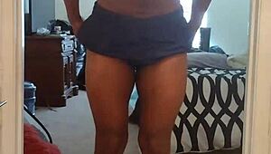 Intens træningssession i fitnesscentret!