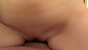 Non riesco a superare le sciocche acrobazie a pecorina di Katy Caro