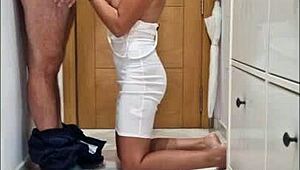 hey άνθρωπε, έδωσα φορτίο στα τιτς αυτής της ξανθιάς milf πελάτισσας!