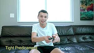 Hej Cory Chase, macecha teď touží po tom mladém péru