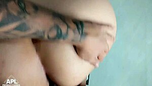 Zimmer teilen mit geilem Kommilitonen, keine Unterwäsche an!