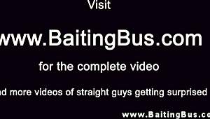 Gaybait študent vystrelí nálož po divokej gay sex akcii!