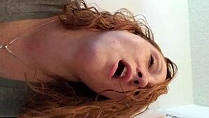 Banyoda benimle hızlı bir kaçamak yapmak ister misin?