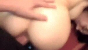 Datoria fiicei vitrege SB3 să satisfacă tatăl vitreg cu futere tare!