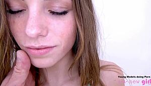 Stesøsteren min får meg til å komme tilbake for mer hver dag