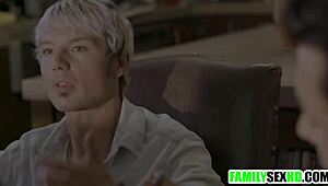 Kurva, moja skautská nevlastná dcéra sa dostala poriadne vytepaná od nevlastného otca a brata