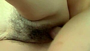 Nonna pelosa fica riempita dal mio cazzo duro!