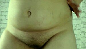 Sex bez gumy s prsatou žhavou manželkou