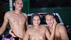 Tigresa VIPがライブギャングバンでダブルペネトレーション