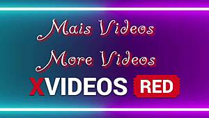 블론드 라티나 란제리 벗고 자위해서 미치게 만들기