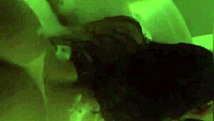 Hé, na de gym pikte ik deze hete latina vriendin op voor wild zoenen en zuigen