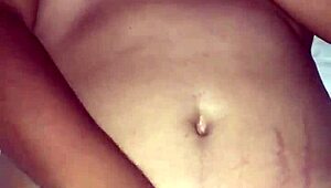 我老婆的小穴湿透了，玩绿帽游戏