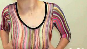 Képes a vörös szépség, Penny Pax, megbirkózni a vastag farkon való öklendezéssel?