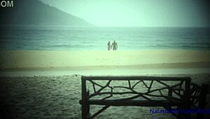 Ngewe pantai umum dengan pasangan amatir asli, seks perpanjangan sumpah 🏖️