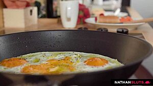 Geile tiener 18+ Rebecca Volpetti biedt strakke kont aan stiefvader Yanick Shafts grote lul