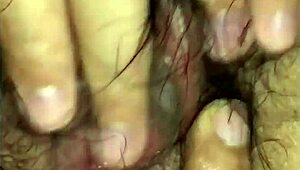 Oye, ¿quieres ver el cuerpo caliente de mi esposa expuesto para que todos lo disfruten?