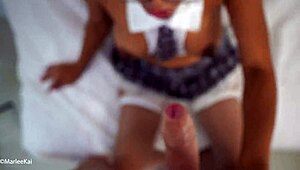 Gafas de novia asiática salpicadas de semen tras mamada brutal