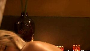 Érzéki indiai pár análszex kalandja, mély vágyakkal és intim nyalásokkal