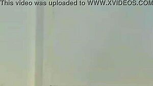 كس سمين يُهدم بقوة في فعل جماعي مجنون. تريد الانضمام إلى الفوضى؟