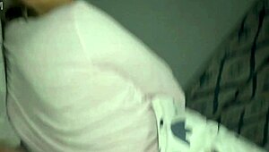 Делю кровать с горячей мачехой для запретных шалостей