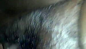 Pelacur ebony bontot besar hisap dalam kerongkong batang besar kasar