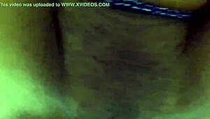 Aku kongkek puki hitam dan buat dia pancut di salji dengan adik tiri aku