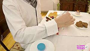 Анита Беллини трейлер 2 - грязная анальная еда и тренировка рабыни