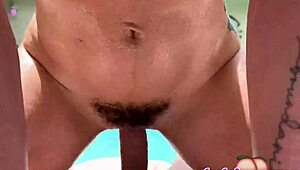 Vzdušný sex s Jmacem a Kelsi Monroe v doggystyle.