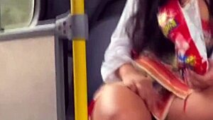 Min 18-årige stedatter blinker på bussen, så spennende