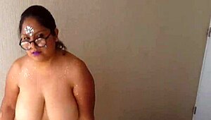 BBW Oferece Serviço de Dança Erótica com Estilo e Elegância.