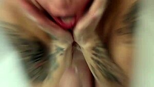 Ei, confira Ashley Rose em porno real 47, rimming, bebendo mijo e sexo duro.